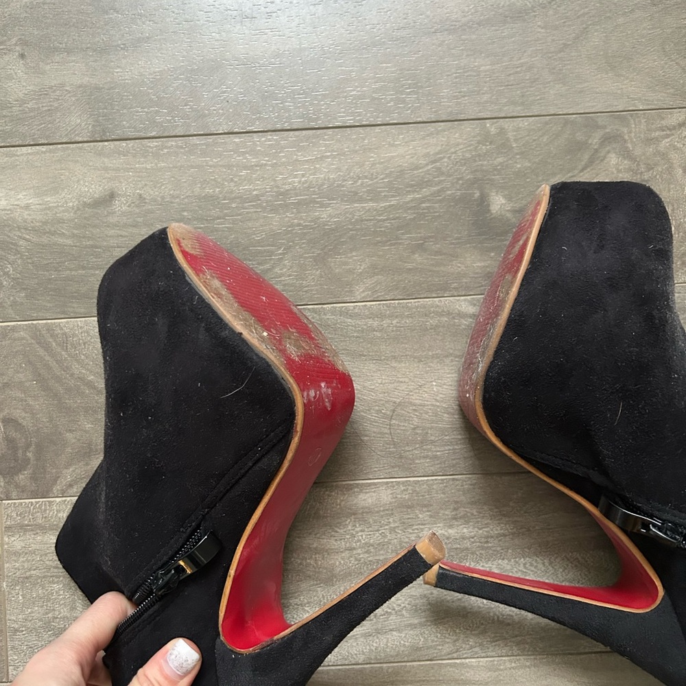 Red bottom platform heels - Picture 5 of 5